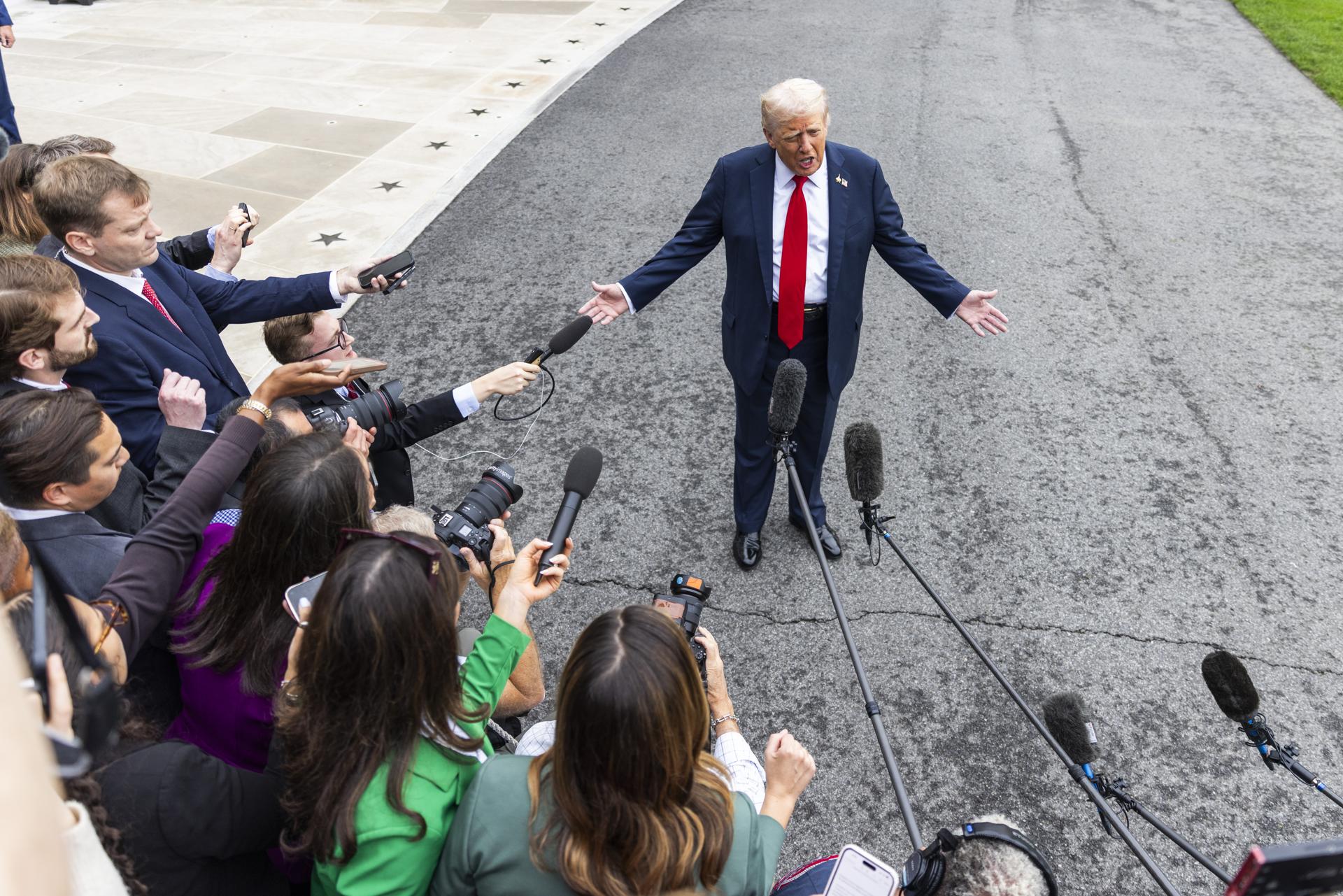 Trump da "tres o cuatro días" a Hamás para responder a su propuesta de paz en Gaza