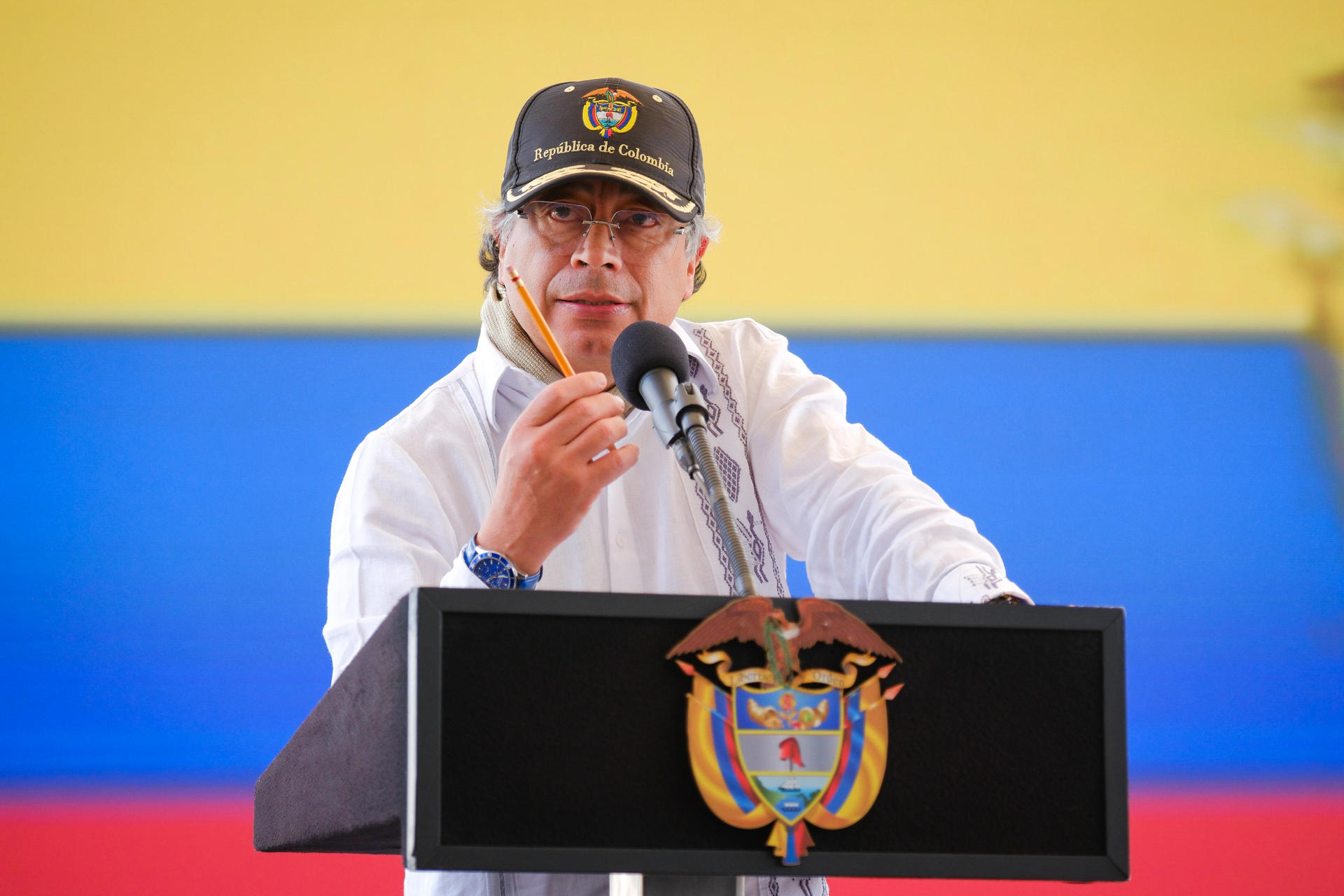 Gustavo Petro dice conocer quiénes estuvieron tras el atentado contra Yendri Velásquez y Luis Peche Arteaga