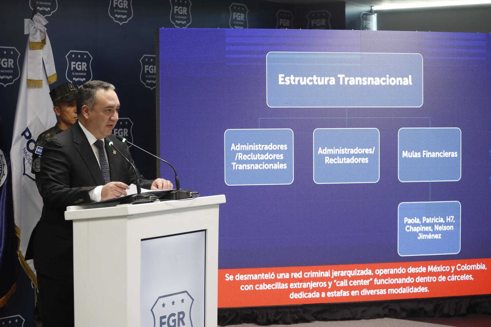 Detenidos más de 100 estafadores de "banda transnacional" en El Salvador: hay venezolanos implicados