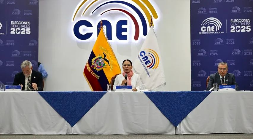 Consejo Electoral de Ecuador envió a la Corte una nueva propuesta para convocar la Constituyente