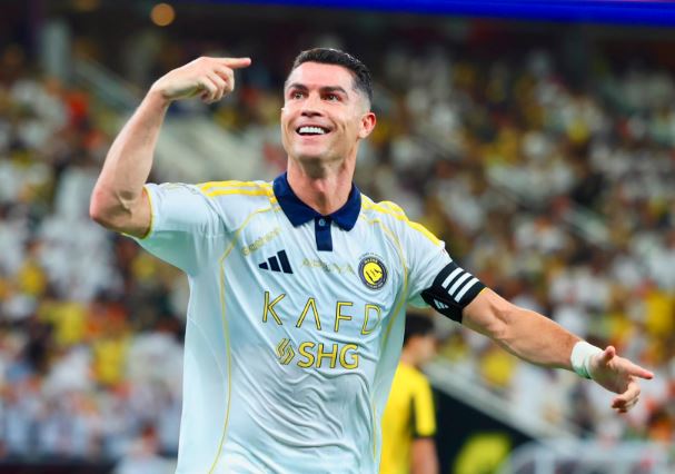 Cristiano Ronaldo sigue acumulando goles en la liga árabe para superar un histórico récord