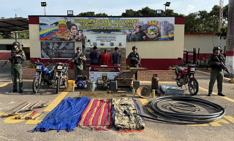 Fanb se adjudicó desmantelamiento de otro campamento de minería ilegal en Bolívar