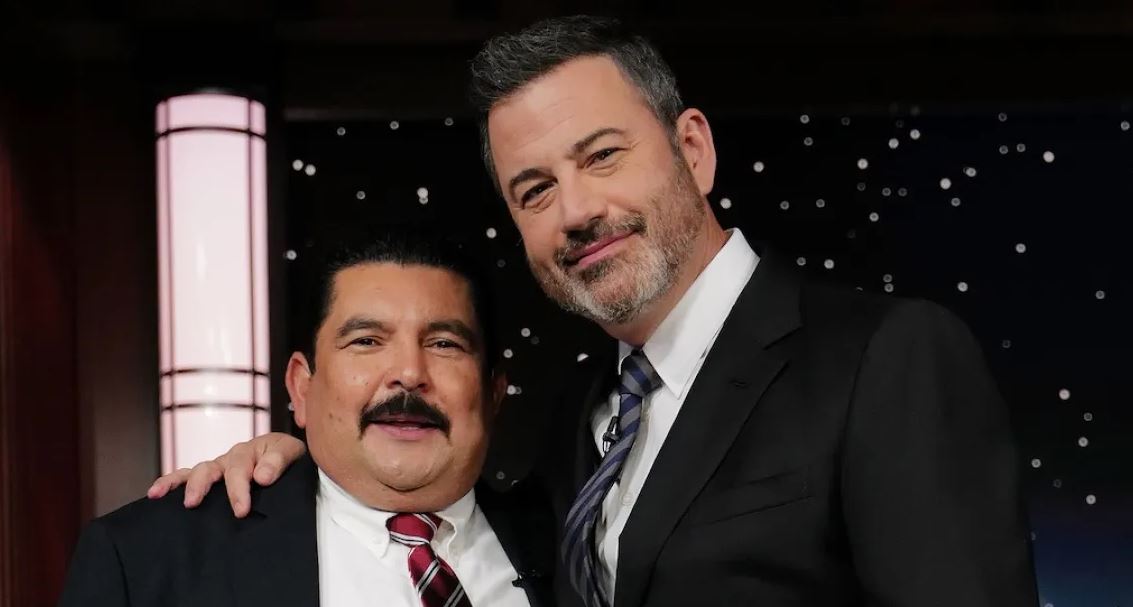 El adiós inesperado: cómo la caída de Jimmy Kimmel afectó a su inseparable compañero