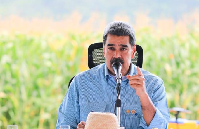 "No han podido ni podrán jamás con la Venezuela rebelde": Maduro sigue elevando tensiones con EEUU