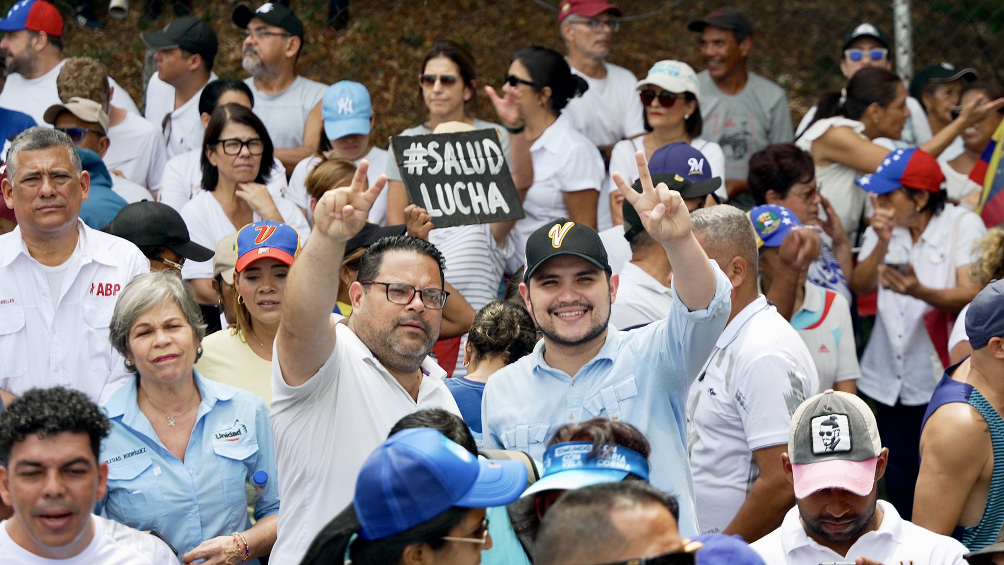 Marcos Velazco expresó su indignación por cumplirse dos meses de prisión contra su padre Julio Velazco