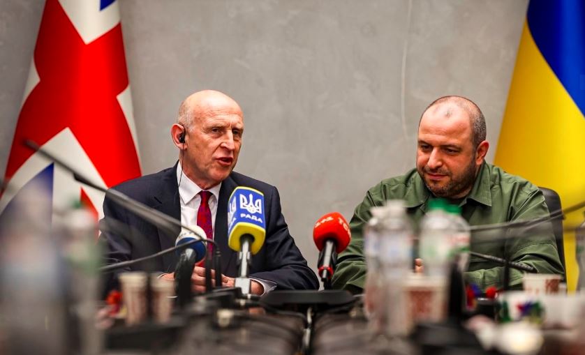 Reino Unido y Ucrania acordaron el desarrollo conjunto de drones y tecnología militar