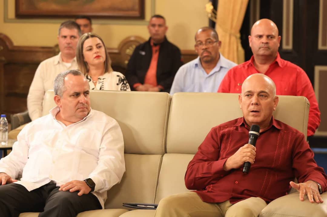 El nuevo intento del régimen cubano para apoyar al chavismo ante "agresiones" de EEUU