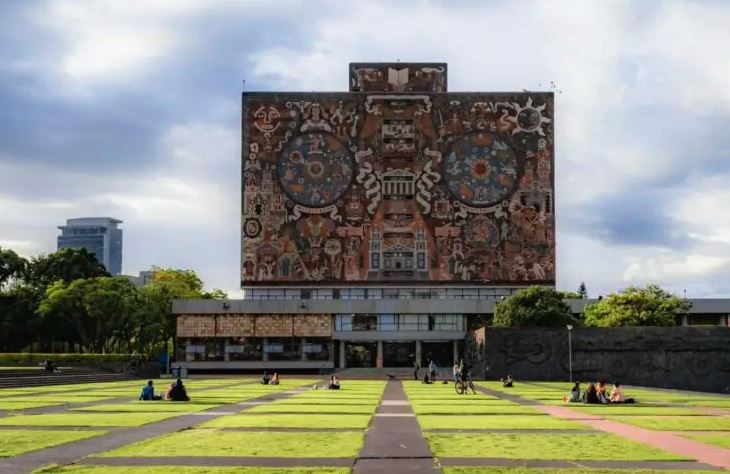 Un estudiante fue apuñalado y asesinado en Universidad de México