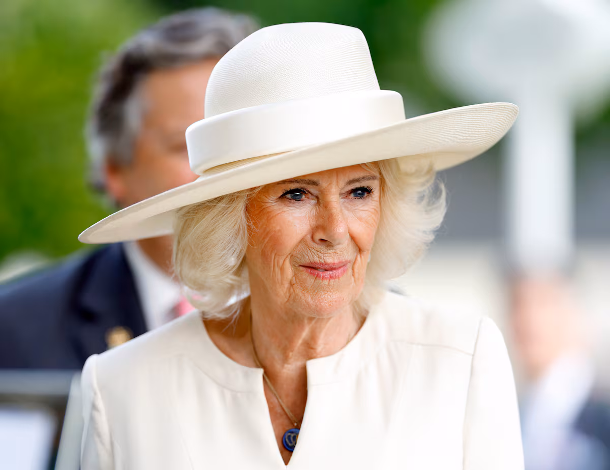 Nuevo libro reveló que la reina Camila sufrió un intento de abuso sexual cuando era adolescente