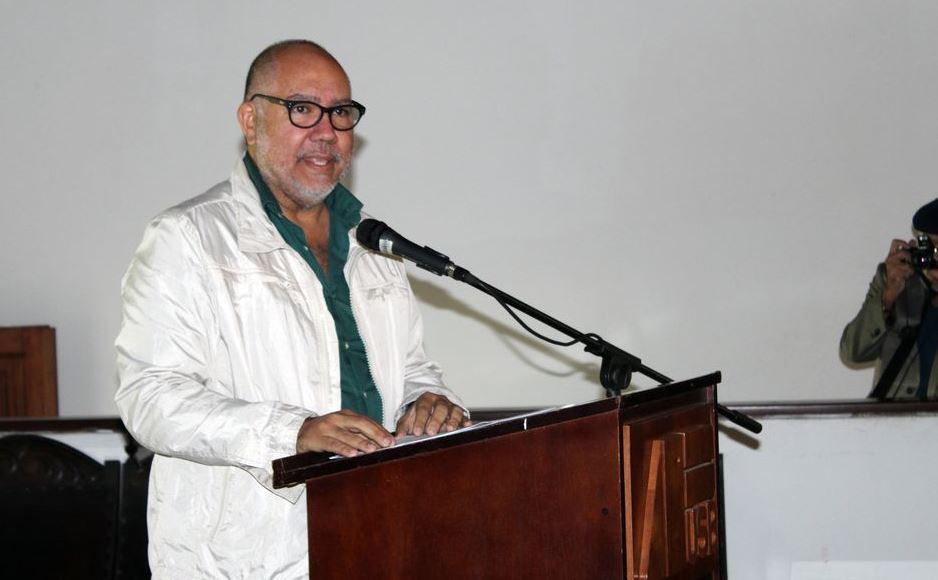 William Anseume: Trabajo y Educación siguen degradados