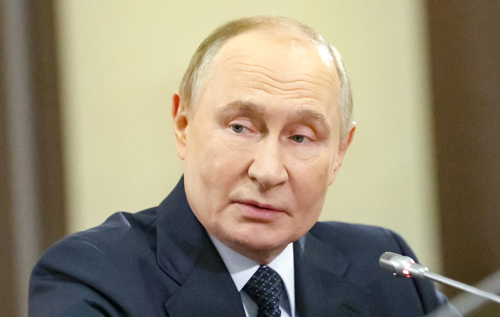 El Kremlin aseguró comprender la reacción "emocional" de Trump sobre Putin
