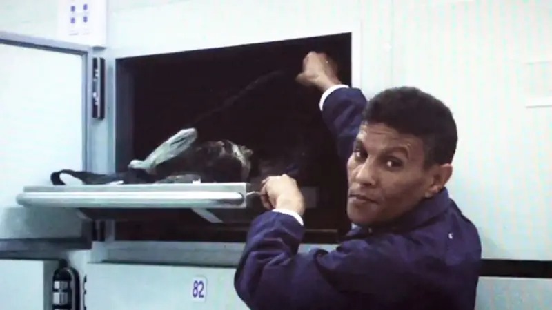 El cuerpo hallado en una morgue secreta que podría resolver un misterio de 50 años