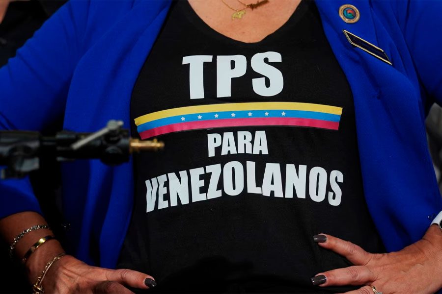 Niegan moción de la Administración Trump para suspender la aplicación del TPS a venezolanos
