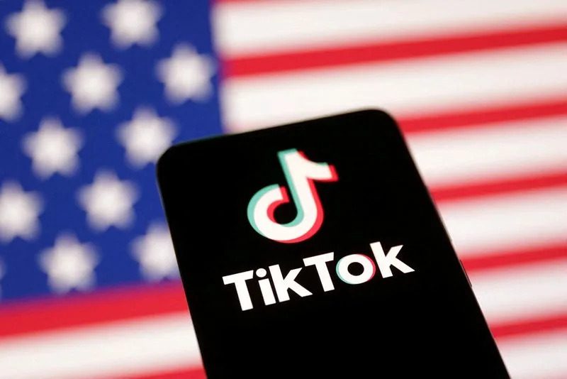 Trump hace efectivo funcionamiento legal de TikTok en EEUU