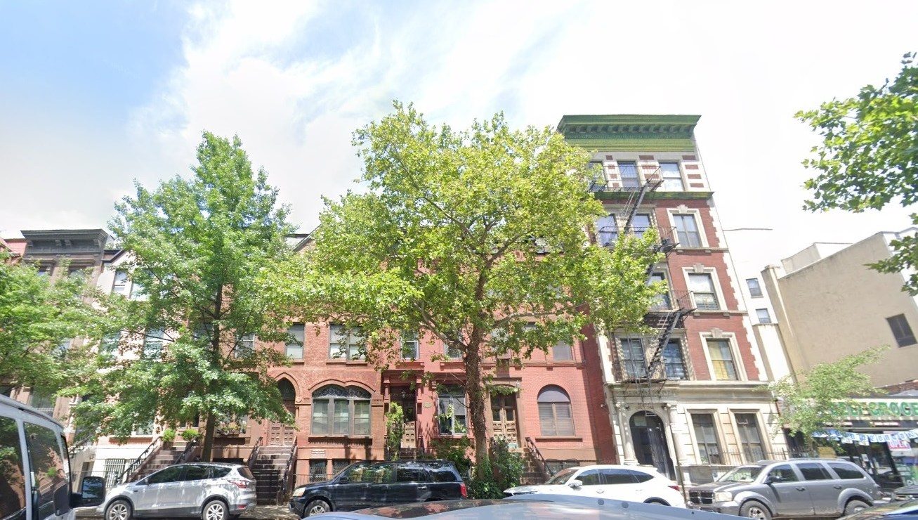 Latina mató a su tía con un martillo en apartamento en Nueva York