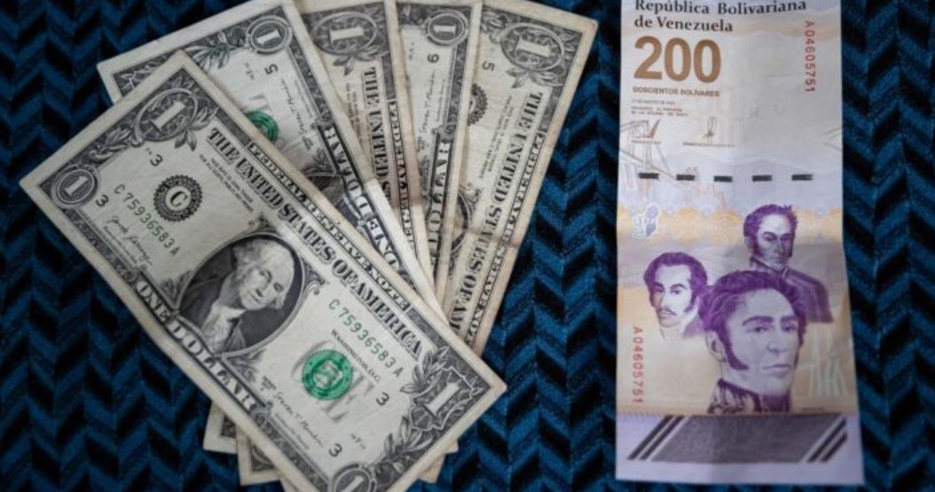 Devaluación descontrolada: el bolívar acumula caída de más del 13% en lo que va de septiembre