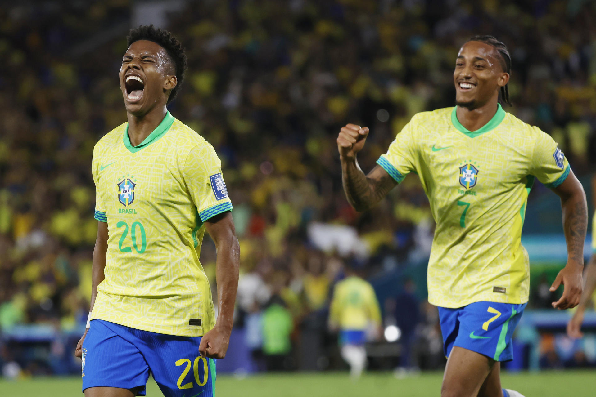 La canarinha de Ancelotti no tuvo piedad con Chile y se afianzó en el segundo lugar de las Eliminatorias