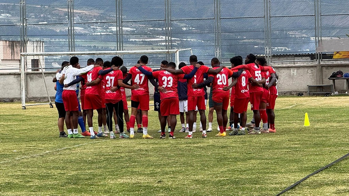 El crimen organizado se apodera del fútbol en Ecuador: van tres jugadores asesinados en un mes