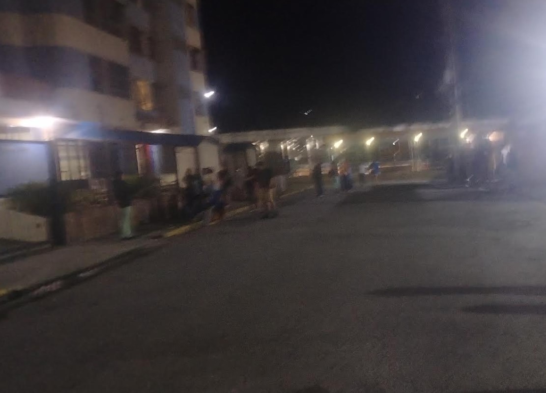 ¡Noche en Vela! Enjambre sísmico también sacudió a Mérida y despertó a vecinos con fuertes temblores