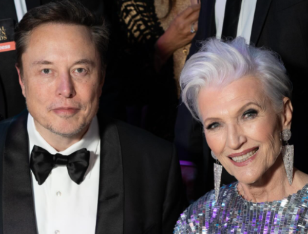 Mamá de Elon Musk reveló detalles inesperados del pasado del magnate tecnológico
