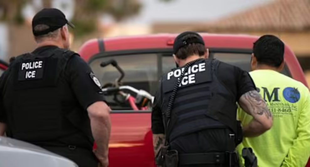 Redada de ICE causó caos en Florida: dejó a decenas de conductores de Uber y Lyft arrestados