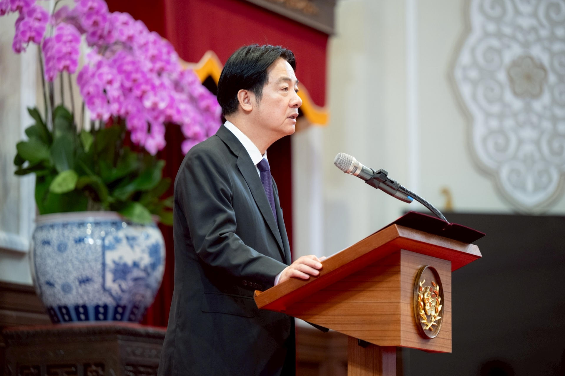 Presidente taiwanés llamó a oponerse a la anexión de China con mayor firmeza