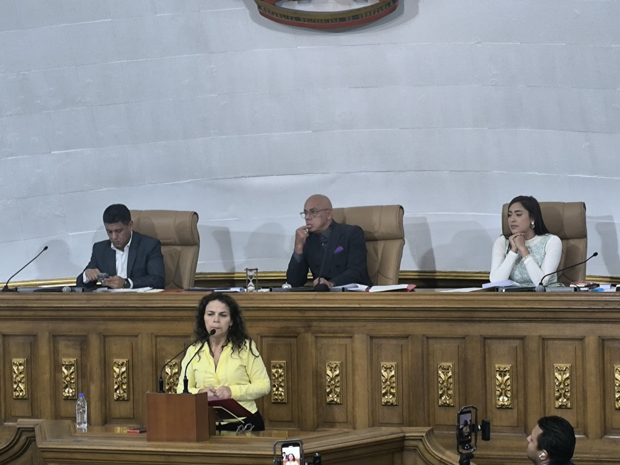 AN chavista declaró persona non grata a primera ministra de Trinidad y Tobago