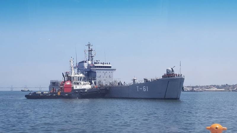 Armada venezolana sufrió primera baja: ARV Capana encalló en las cercanías de Cumarebo (VIDEO)