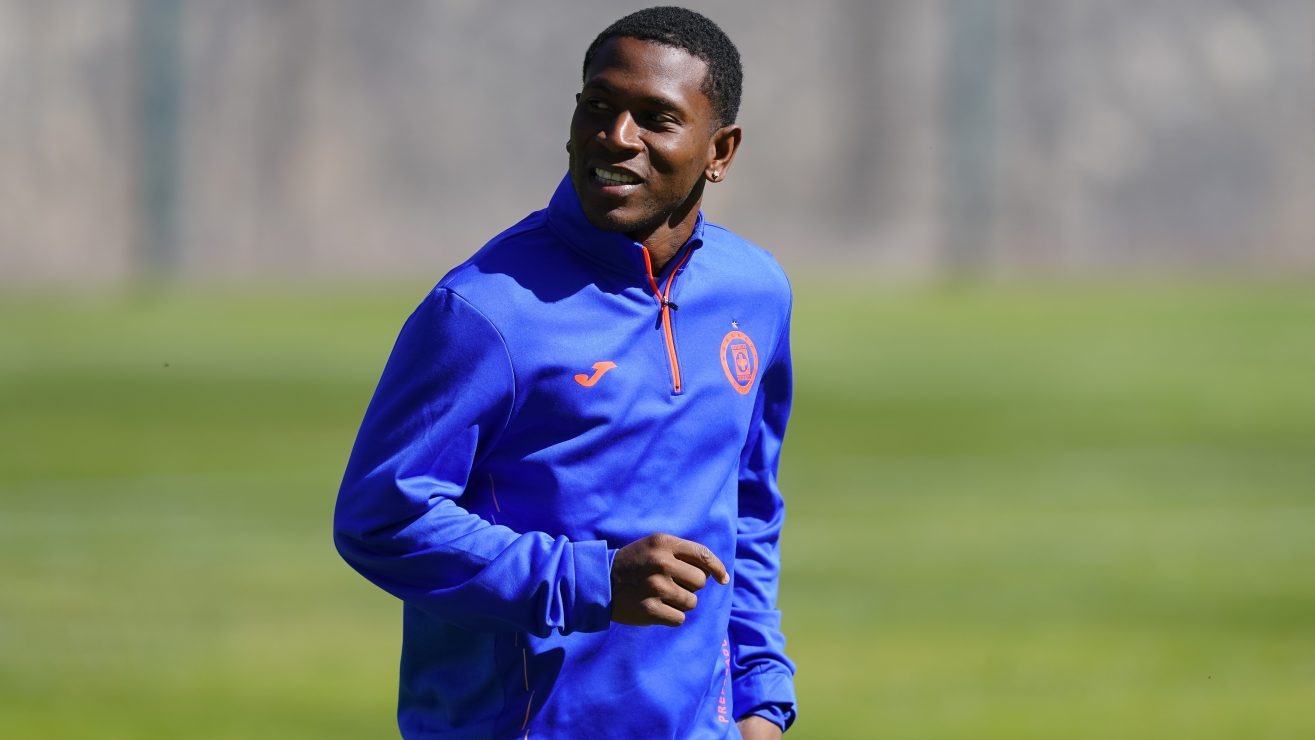 Captaron en VIDEO el intento de asesinato contra un futbolista ecuatoriano