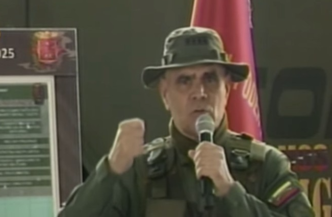 Vladimir Padrino López dijo que desmontaron campamentos de las Farc y el ELN en Zulia