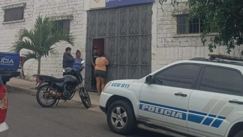 Drama en Ecuador: alumno mató a su profesor tras agredirlo con un cristal