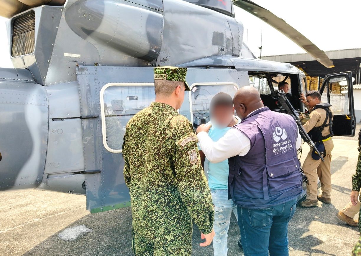 Colombian Navy Successfully Rescues Two Hostages from ELN Guerrilla in Chocó