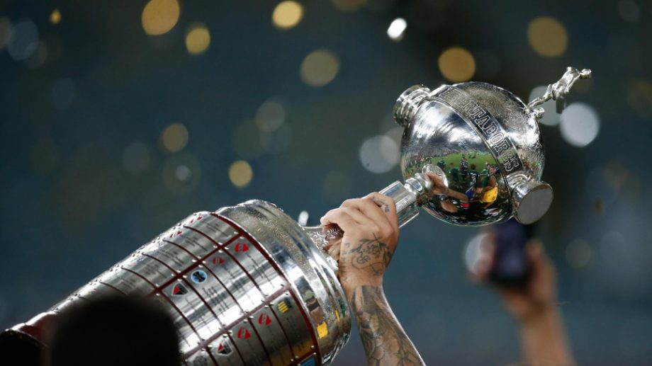Los árbitros venezolanos designados por la Conmebol para semifinales de la Copa Libertadores