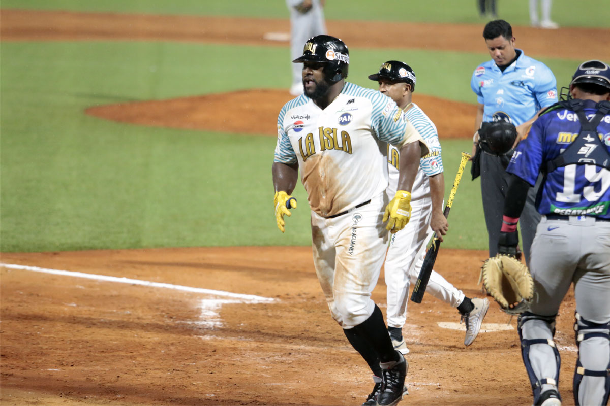 Bravos ganaron y le quitaron el invicto a los Tigres