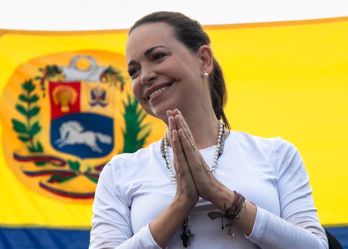 María Corina Machado confesó a su equipo más cercano lo mucho que necesita abrazarlos (Video)