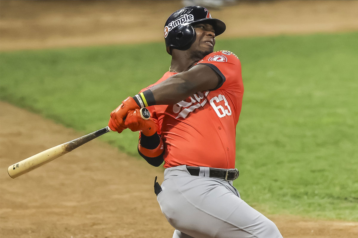 Águilas cerraron la semana con victoria sobre Cardenales