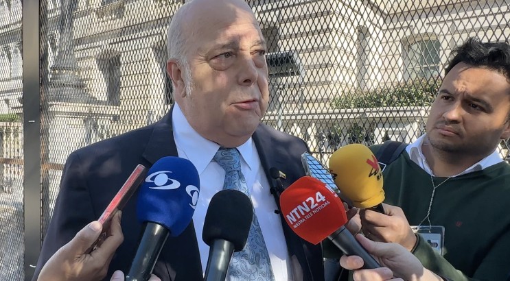 Colombia llama a consultas a su embajador en EEUU en plena crisis diplomática