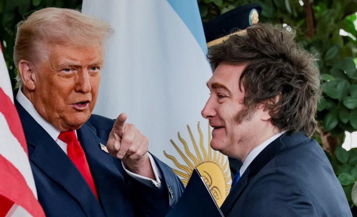 Milei viaja nuevamente a EEUU para participar de un foro junto Trump, Messi y Machado