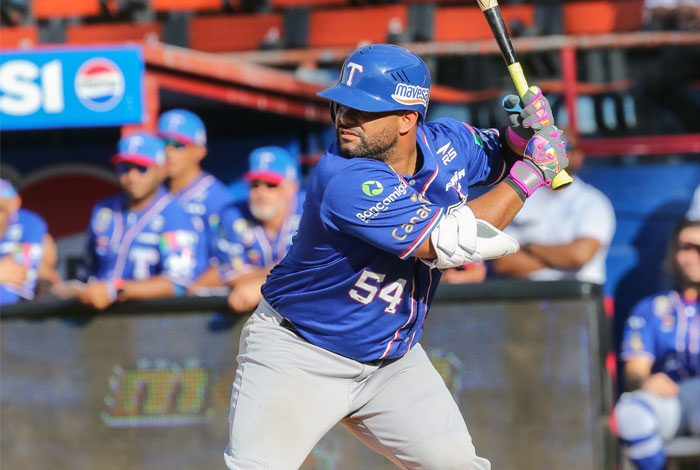 Tiburones derrotaron con contundencia a los Cardenales