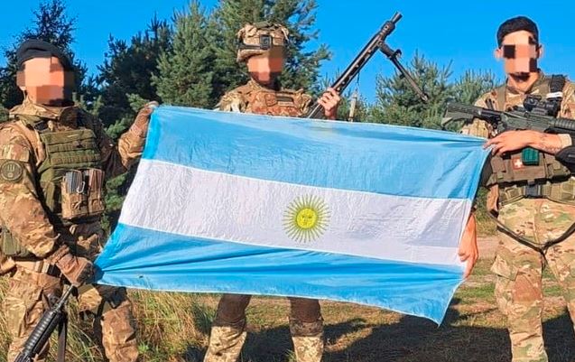 Murieron en combate tres argentinos alistados en el Ejército de Ucrania para enfrentar a Rusia