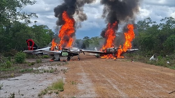 Fanb se adjudicó la destrucción de tres narcoavionetas cerca de la frontera con Colombia