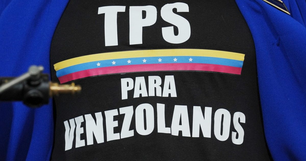 Senadores demócratas piden al Supremo mantener el TPS para venezolanos en EEUU