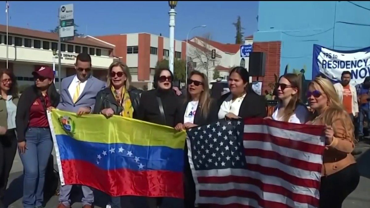 "¿A dónde vamos a ir?": venezolano y su familia están en el limbo tras eliminación de TPS