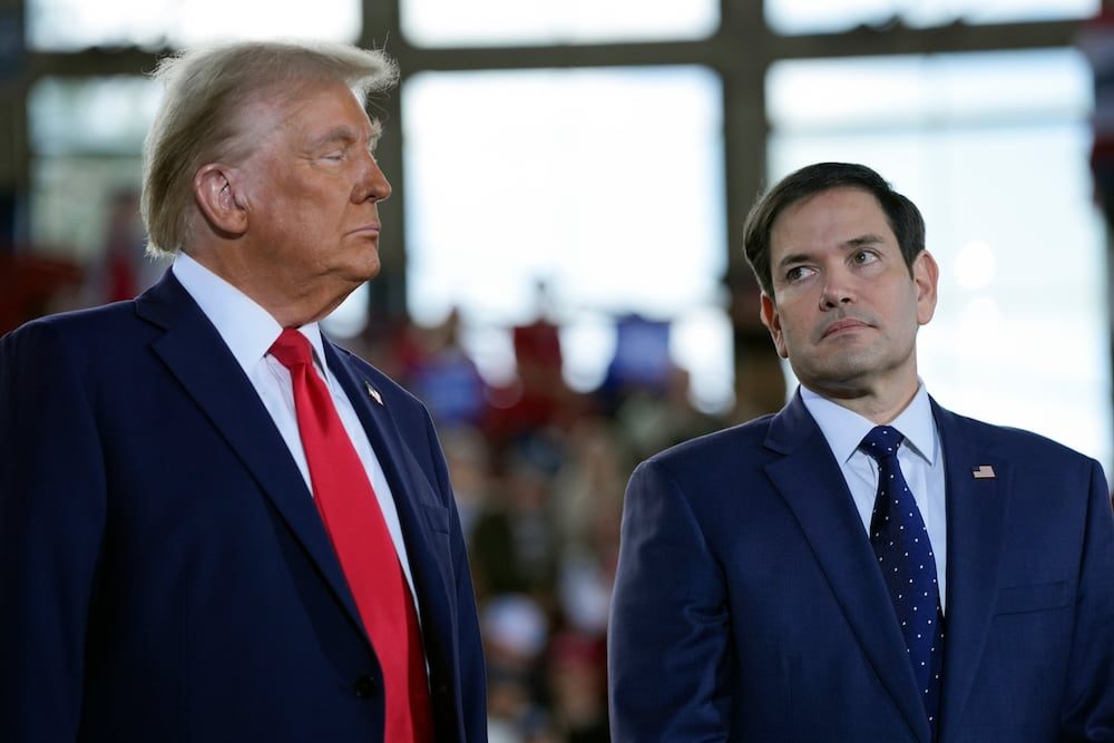 Demócratas acusan a Trump y Rubio de presionar por un "cambio de régimen" en Venezuela