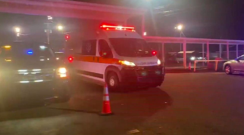 Tiroteo masivo en Misisipi: cuatro muertos, 12 heridos y la policía busca a un joven armado