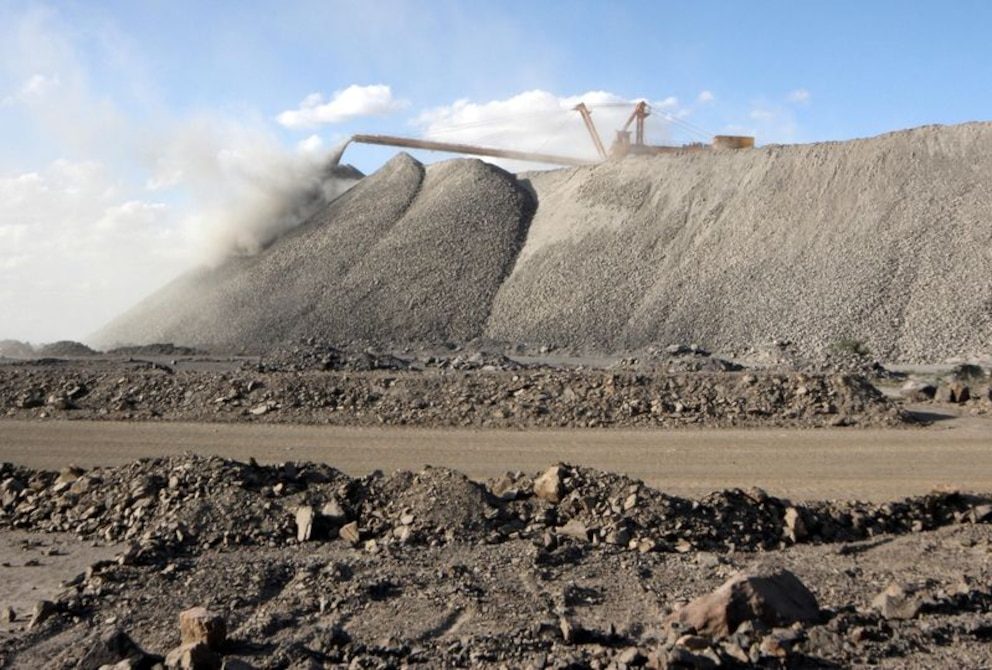 ¿Por qué los minerales de tierras raras son clave en el conflicto comercial entre China y EEUU?