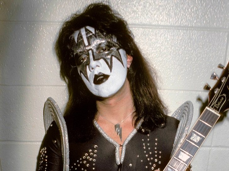 Ace Frehley, exguitarrista de Kiss, murió tras sufrir una hemorragia cerebral
