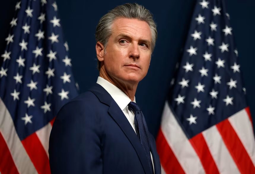 Gavin Newsom considera postularse para la presidencia de EEUU en 2028