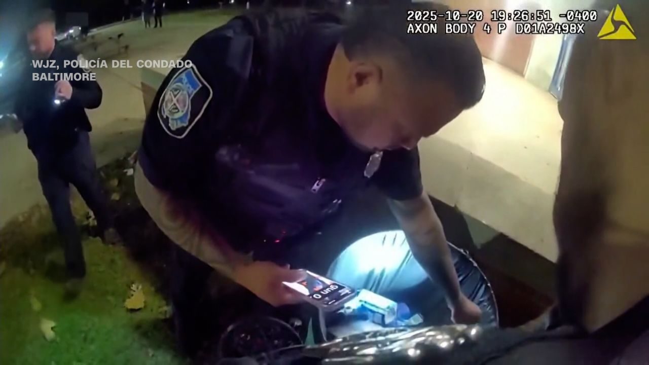 Alumno de una secundaria en Maryland terminó esposado por una bolsa de Doritos