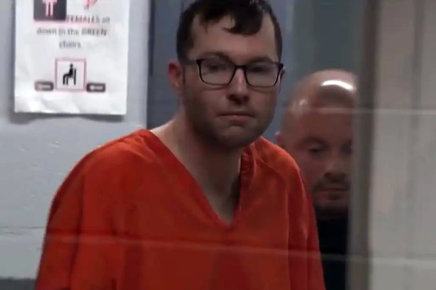 Reconocido youtuber fue detenido en Kentucky por posesión y distribución de fotos de abuso infantil